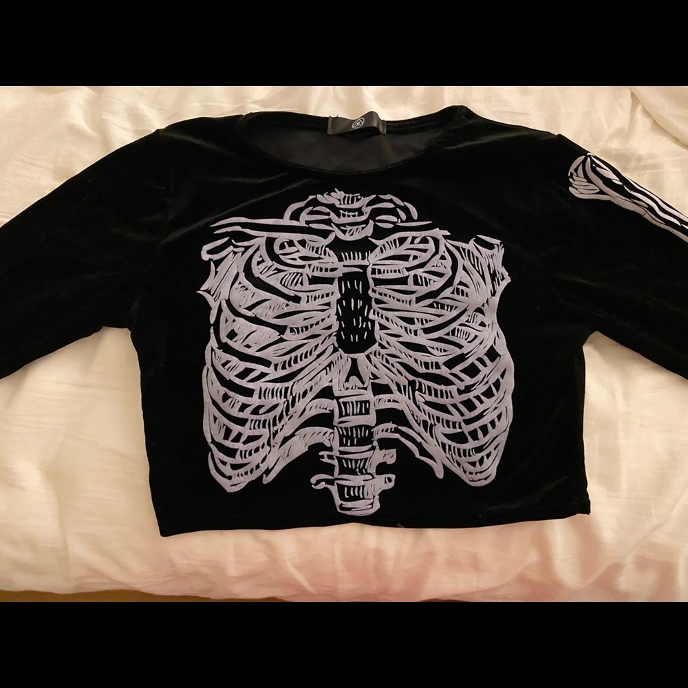 halloween crop velour skeleton long sleeve top